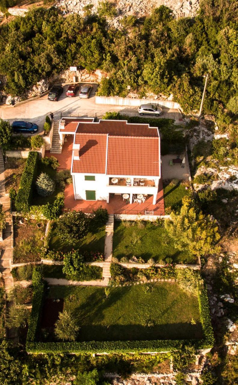 Tia Appartement Neum